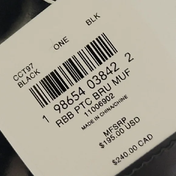 Coach Men's Classic Black Scarf - Picture 3 of 4